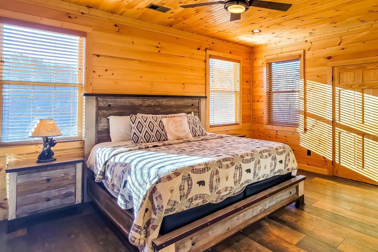 3 Lazy Bears Chalet Gatlinburg Exterior foto